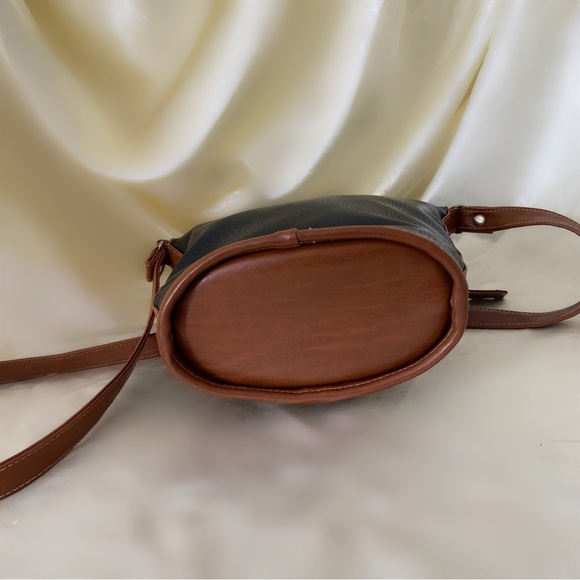 Vintage horsebit brown black crossbody purse bucket - Picture 7 of 7